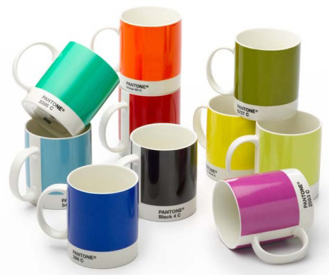 Xícaras em escala Pantone Canecas Pantone