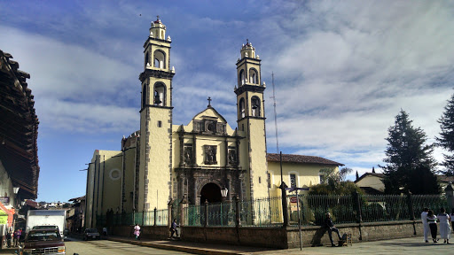 Templo de San Pedro, A. de Iturbide, Centro, Col Sta Julia, 73310 Zacatlán, Pue., México, Iglesia | PUE