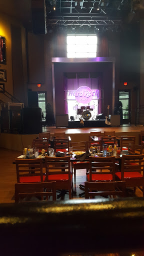 Restaurant «Hard Rock Cafe», reviews and photos, 11111 Wilson Rd, New Buffalo, MI 49117, USA