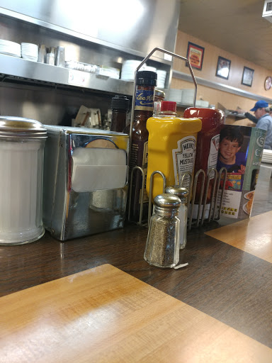 Breakfast Restaurant «Waffle House», reviews and photos, 125 N Interstate Dr, Norman, OK 73069, USA