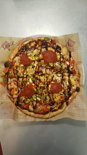 Pizza Restaurant «MOD Pizza», reviews and photos, 13229 Middlebelt Rd, Livonia, MI 48150, USA