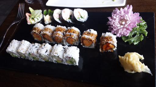 Japanese Restaurant «Red Corner Asian Bistro», reviews and photos, 780 Lakewood Rd, Waterbury, CT 06704, USA