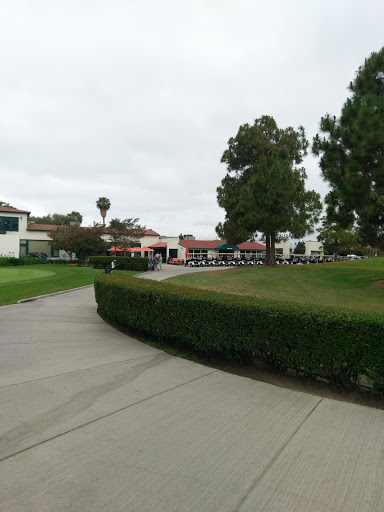 Country Club «Lakewood Golf & Country Club», reviews and photos, 3101 E Carson St, Lakewood, CA 90712, USA