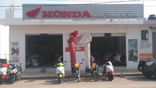 Motos Honda Rioverde, Carlos Jonguitud Barrios s/n, Centro, 79610 Rioverde, S.L.P., México, Tienda de repuestos para carro | SLP