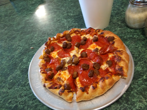 Pizza Restaurant «Piazza Deli & Pizzeria», reviews and photos, 1312 Hwy Dd, Defiance, MO 63341, USA