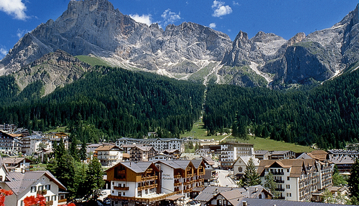 Glatt Kosher Pesach 2015 in San Martino di Castrozza, Italy - hosted by Tourman