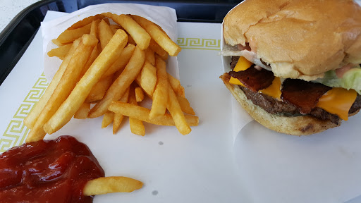 Hamburger Restaurant «Superb Burger Fish and Chips», reviews and photos, 8399 Folsom Blvd #4, Sacramento, CA 95826, USA