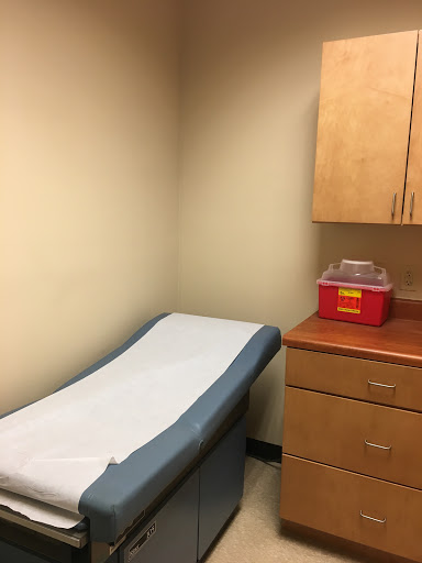 Urgent Care Facility «Oscar Medical Center», reviews and photos