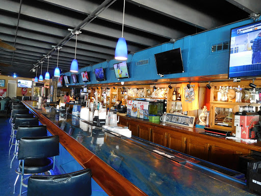 Restaurant «Neptunes Sports Pub & Cafe», reviews and photos, 219 S Atlantic Ave, Daytona Beach, FL 32118, USA