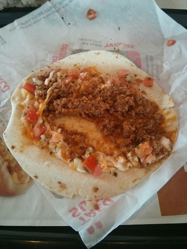 Mexican Restaurant «Taco Bell», reviews and photos, 41450 Garfield Rd, Charter Twp of Clinton, MI 48038, USA