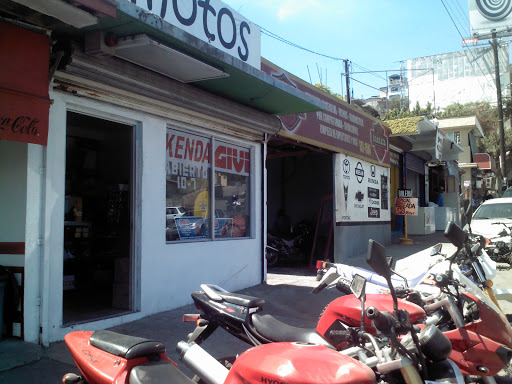 Refa-motos y equipos, Boulevard de Las Americas Oriente 2805 Int. A, Buena Vista, 22415 Tijuana, B.C., México, Taller de reparación de motos | BC