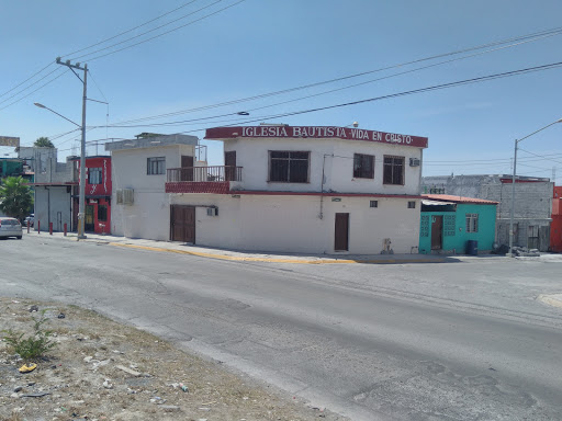 Iglesia Bautista Vida en Cristo, Río Yura, Pueblo Nuevo V, 66646 Cd Apodaca, N.L., México, Iglesia cristiana | NL