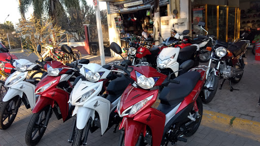 Motos Honda Shikimoto Ocotlan, Av. 20 de Noviembre 15, 6 de Noviembre, 47880 Ocotlán, Jal., México, Tienda de motocicletas | JAL