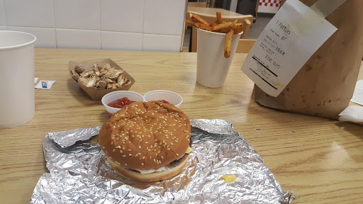 Fast Food Restaurant «Five Guys», reviews and photos, 2300 Hennepin Ave S, Minneapolis, MN 55405, USA
