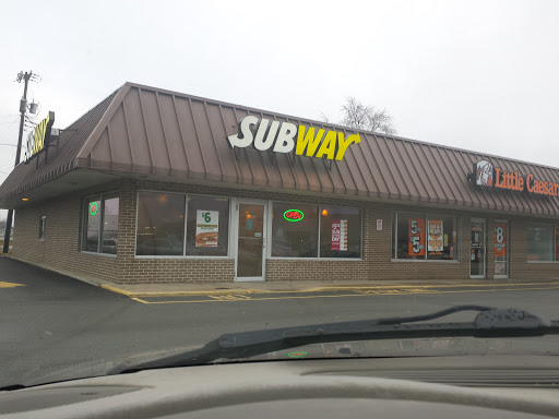 Restaurant «SUBWAY®Restaurants», reviews and photos, 1501 IN-37, Elwood, IN 46036, USA