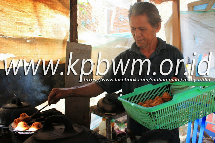 bolu paranggi pak hamusah cirebon wonomulyo bolu paranggi pak hamusah cirebon wonomulyo