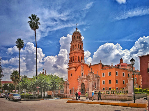 Templo de Nuestra Señora de la Purificación, Calle Juan de Tolosa, Centro, 99000 Fresnillo, Zac., México, Institución religiosa | ZAC
