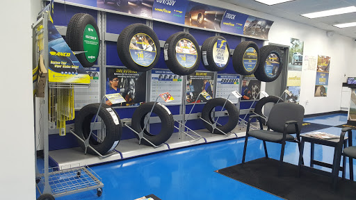 Tire Shop «GRANADOS TIRE & AUTO REPAIR», reviews and photos, 25 Cove Point Rd, Lusby, MD 20657, USA