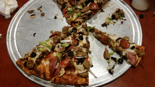 Pizza Restaurant «Round Table Pizza», reviews and photos, 964 Mangrove Ave, Chico, CA 95926, USA