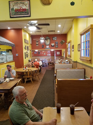 Restaurant «Village Family Restaurant», reviews and photos, 144 S Main St, Waynesville, OH 45068, USA