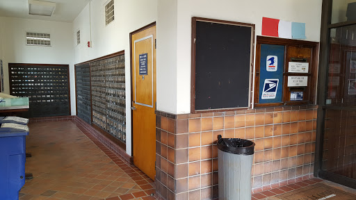 Post Office «US Post Office», reviews and photos, 316 Olive Ave, Huntington Beach, CA 92648, USA