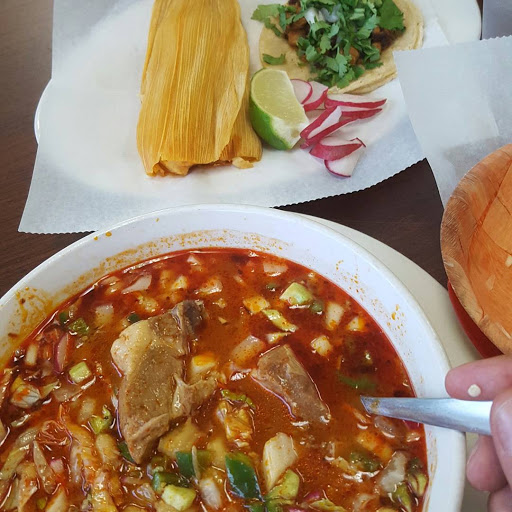 Mexican Restaurant «Mi Lindo Veracruz Restaurant», reviews and photos, 1446 Madison St, Clarksville, TN 37040, USA
