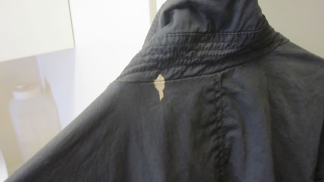 Bleach Stain, Jacket Collar