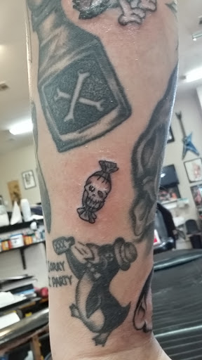 Tattoo Shop «Trip Ink Tattoo Company», reviews and photos, 5115 Dean Martin Dr, Las Vegas, NV 89118, USA