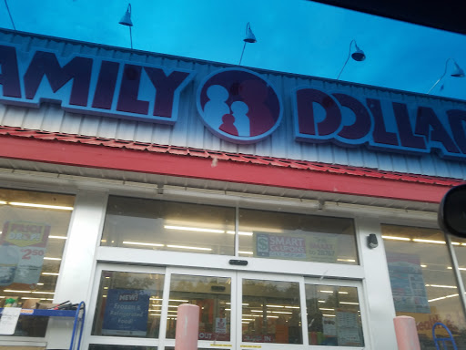 Dollar Store «FAMILY DOLLAR», reviews and photos, 3076 Miner Farm Rd, Altona, NY 12910, USA