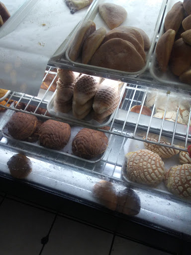 Bakery «San Antonio Bakery», reviews and photos, 344 W Rosecrans Ave, Compton, CA 90222, USA