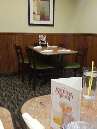Restaurant «Perkins Restaurant & Bakery», reviews and photos, 7 Erford Rd, Lemoyne, PA 17043, USA