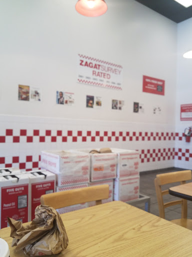 Fast Food Restaurant «Five Guys», reviews and photos, 450 Hackensack Ave, Hackensack, NJ 07601, USA