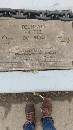 Monument «Fountain of the Dolphins», reviews and photos, 378 Sand Ln, Staten Island, NY 10305, USA