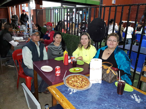 Pizza Fiesta, Calle Dr Luis G. de la Torre 125, Centro, 81000 Guasave, Sin., México, Restaurante de comida para llevar | SIN
