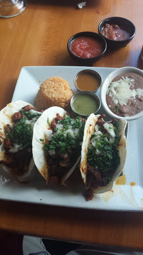 Mexican Restaurant «Mi Cocina», reviews and photos, 520 S 4th St, Louisville, KY 40202, USA