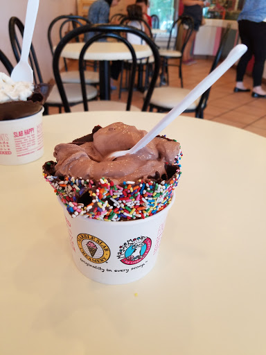 Ice Cream Shop «Marble Slab Creamery», reviews and photos, 6700 Woodlands Pkwy #190, The Woodlands, TX 77382, USA