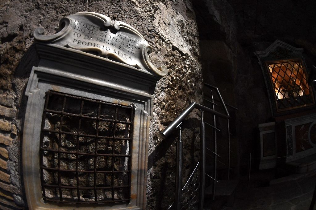 Roman prison with holy inmates reopens to public Roman prison with holy inmates reopens to public