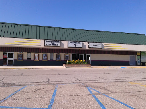 Movie Theater «Riverside Cinemas», reviews and photos, 6746 River Rd, Township of Cottrellville, MI 48039, USA