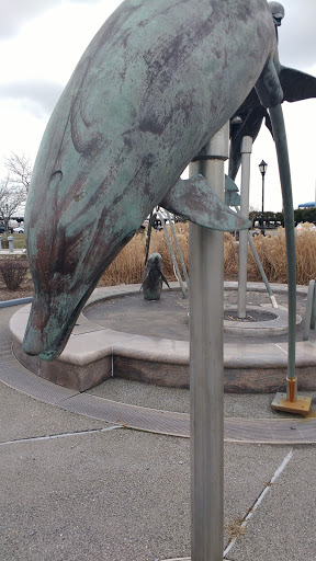 Monument «Fountain of the Dolphins», reviews and photos, 378 Sand Ln, Staten Island, NY 10305, USA