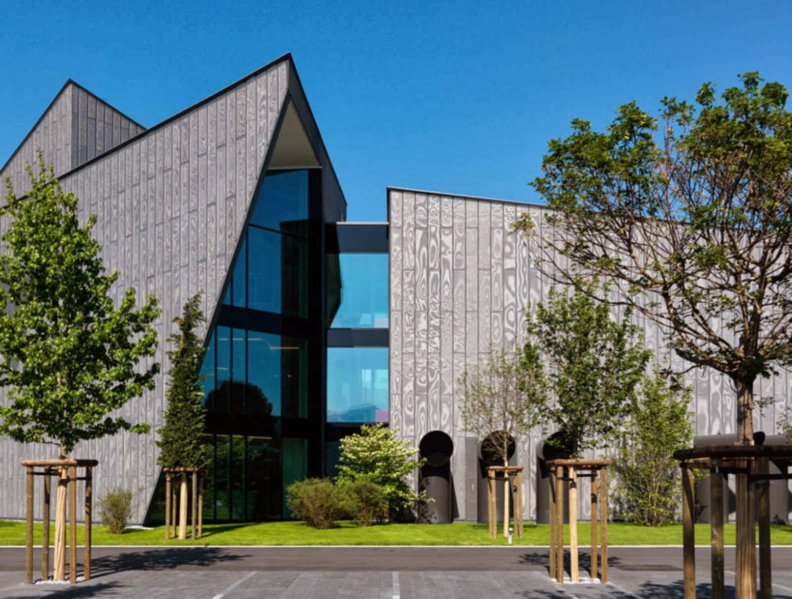 Jansen Campus by Davide Macullo Architects