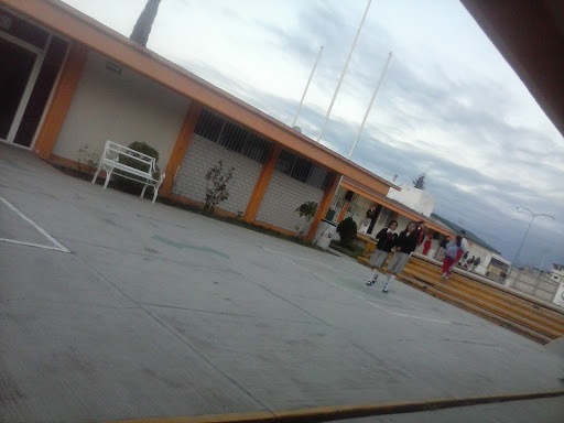 Escuela Secundaria Técnica No. 35, Tlaxcala 1, El Alto, 90800 Chiautempan, Tlax., México, Escuela | TLAX