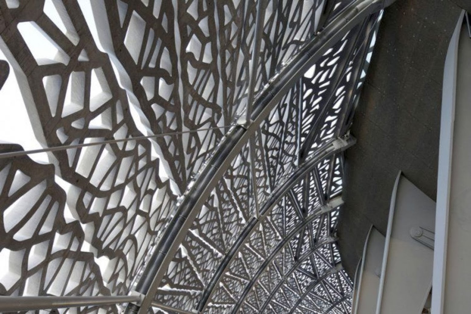 Stade Jean Bouin by Rudy Ricciotti