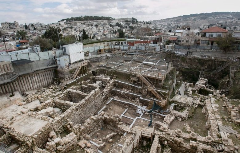 Near East: UNESCO slams Israeli digs in East Jerusalem