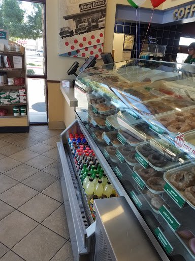 Bakery «Krispy Kreme Doughnuts», reviews and photos, 2251 Claribel Rd, Riverbank, CA 95367, USA