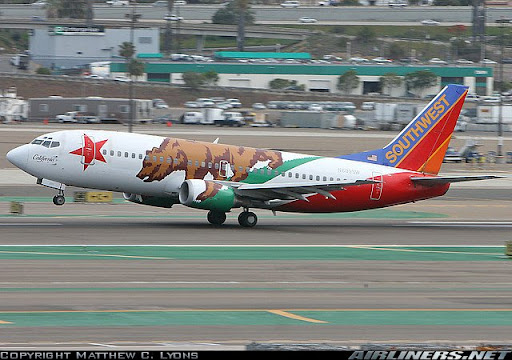 most colorful plane in the world