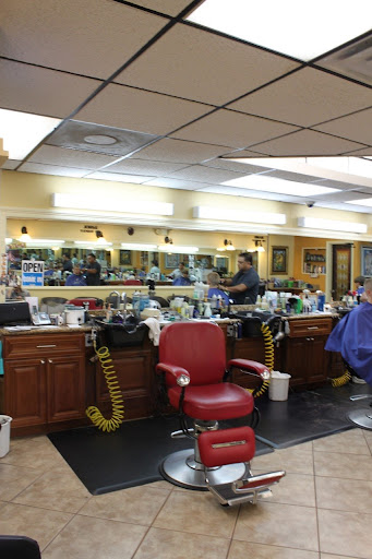 Barber Shop «Classic Barbers Shop», reviews and photos, 6226 S Dixie Hwy, South Miami, FL 33143, USA