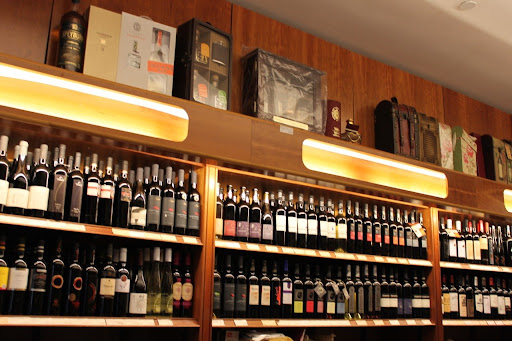 Wine Store «The Winery», reviews and photos, 4616 18th Ave, Brooklyn, NY 11204, USA