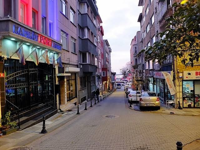 Kadıköy Port Hotel