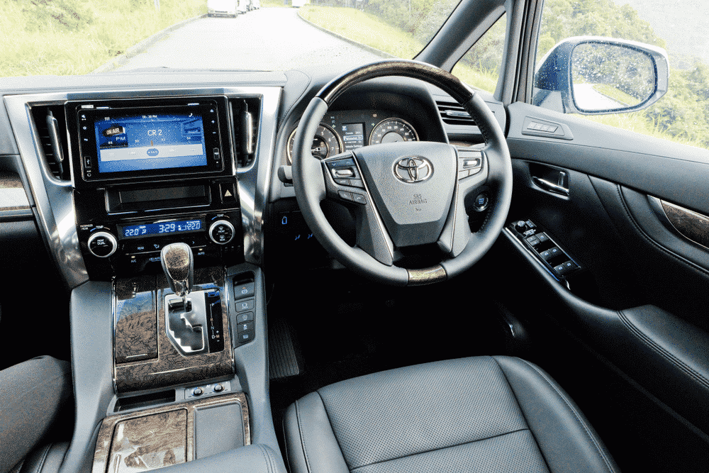 Toyota Alphard 2018 Interior