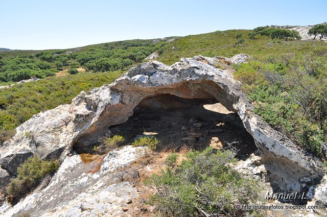 Cuevas de Sierra Momia